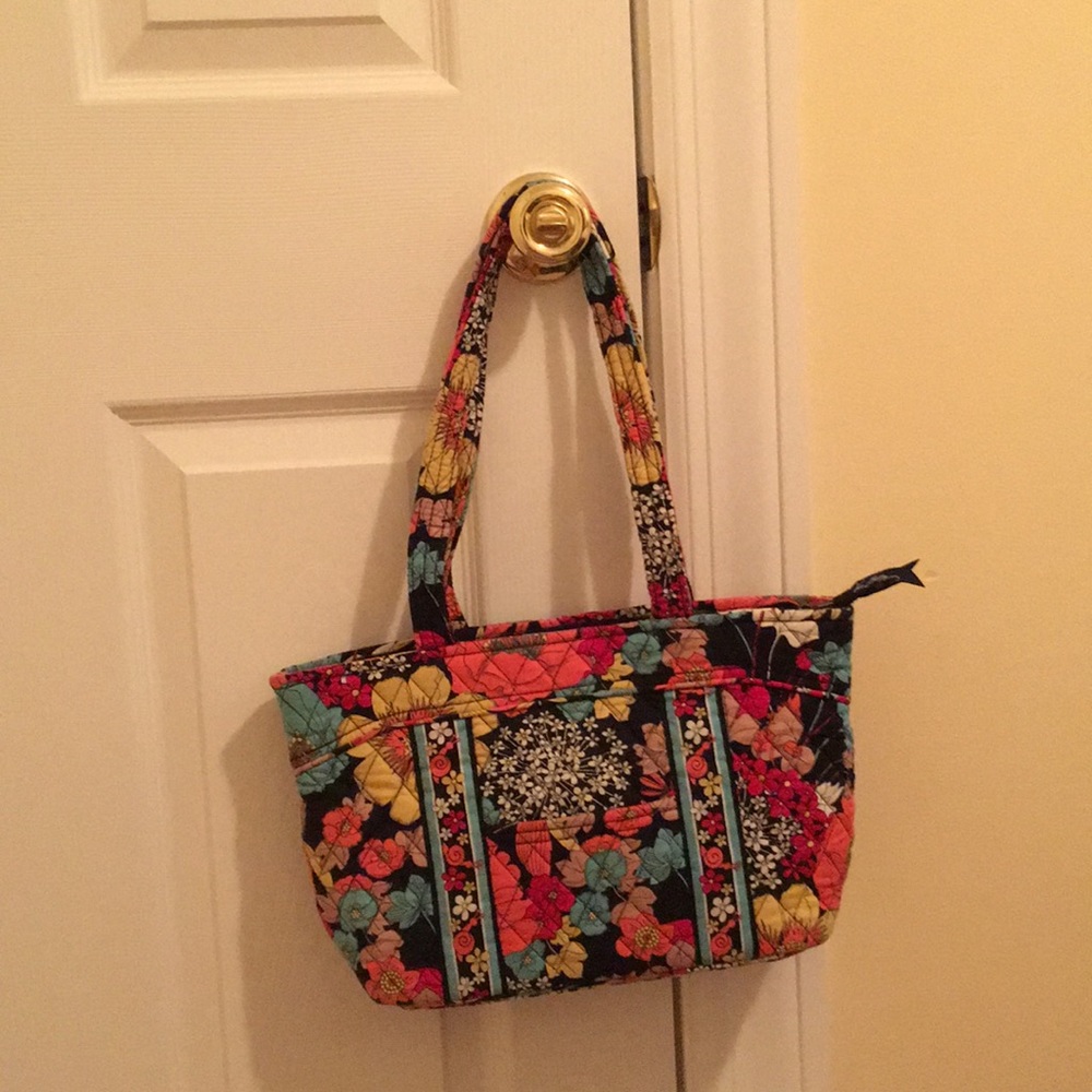 vera bradley tote